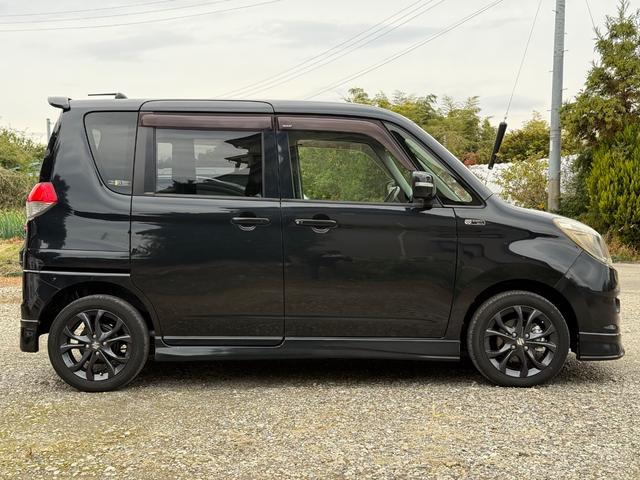 ソリオ ブラック&ホワイトII 特別仕様車 純正フルエアロ フルセグTV DVD エンジンスターター シートヒーター 電動スライドドア ビルトインETC 専用15インチアルミホイール スマートキー リアスポイラー プッシュスタート(13枚目)