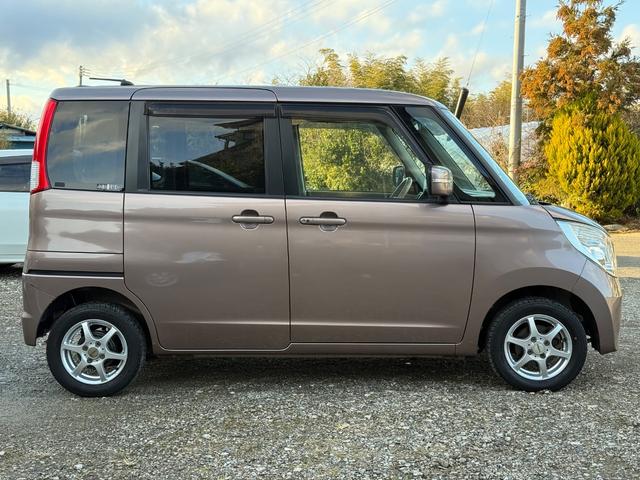 パレット リミテッドII 令8年11月 特別仕様車 4WD 両側電動スライドドア シートミラーヒーター 純正バックモニター スマートキー プッシュスタート AUXオーディオ HID ベンチシート 社外13インチアルミ 盗難防止(12枚目)