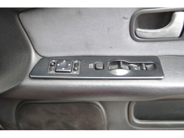 スカイライン ＧＴ－Ｒ　４ＷＤ　ＥＴＣ　アルミホイール　ＭＴ　電動格納ミラー　ＵＳＢ　ミュージックプレイヤー接続可（24枚目）