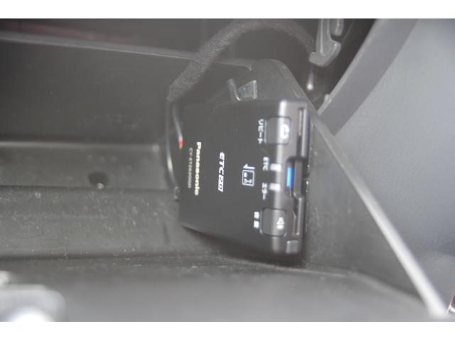 プレオ ＲＳ　４ＷＤ　キーレスエントリー　ＭＴ　ＣＤ　ＵＳＢ　ミュージックプレイヤー接続可　アルミホイール　衝突安全ボディ　エアコン（5枚目）