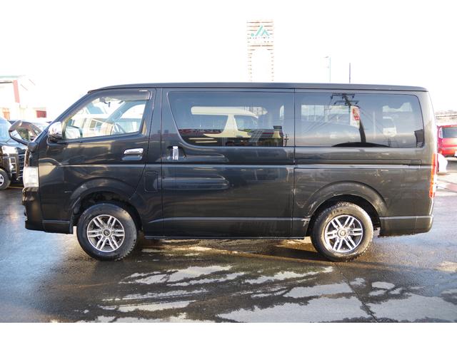 レジアスエースバン 　スーパーＧＬ　４ＷＤ　軽油　ドライブレコーダー　ＥＴＣ　バックカメラ　ナビ　ＴＶ　両側スライドドア　キーレスエントリー　ＡＴ　アルミホイール　ＣＤ　ミュージックプレイヤー接続可　１００Ｖ電源（24枚目）