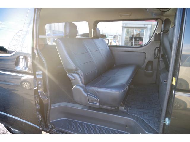 レジアスエースバン 　スーパーＧＬ　４ＷＤ　軽油　ドライブレコーダー　ＥＴＣ　バックカメラ　ナビ　ＴＶ　両側スライドドア　キーレスエントリー　ＡＴ　アルミホイール　ＣＤ　ミュージックプレイヤー接続可　１００Ｖ電源（29枚目）