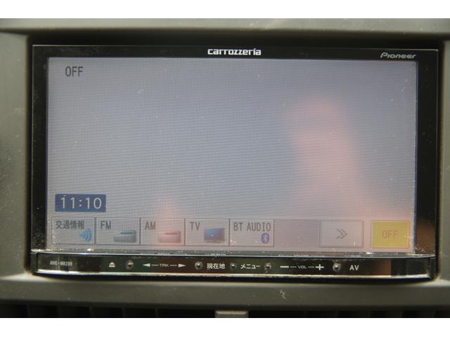 インプレッサ ＷＲＸ　ＳＴｉ　４ＷＤ　ＥＴＣ　ナビ　ＴＶ　アルミホイール　ＨＩＤ　ＭＴ　スマートキー　電動格納ミラー　盗難防止システム　Ｂｌｕｅｔｏｏｔｈ　衝突安全ボディ　ＡＢＳ　ＥＳＣ　エアコン　パワーステアリング（4枚目）