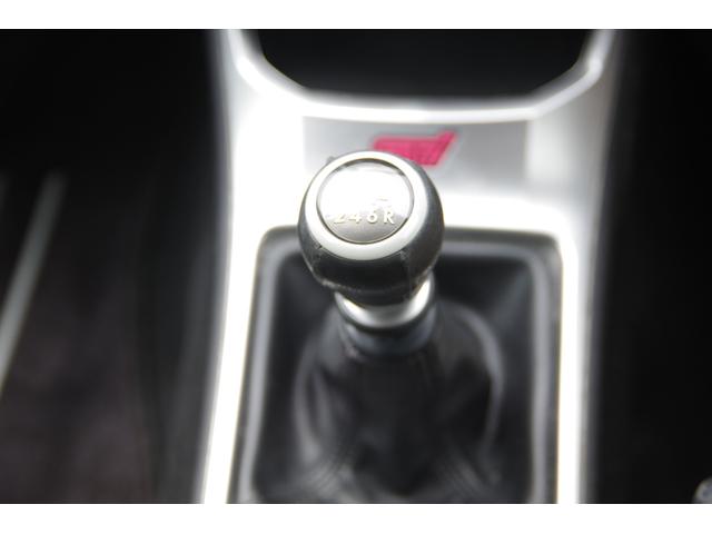 インプレッサ ＷＲＸ　ＳＴｉ　４ＷＤ　ＥＴＣ　ナビ　ＴＶ　アルミホイール　ＨＩＤ　ＭＴ　スマートキー　電動格納ミラー　盗難防止システム　Ｂｌｕｅｔｏｏｔｈ　衝突安全ボディ　ＡＢＳ　ＥＳＣ　エアコン　パワーステアリング（6枚目）