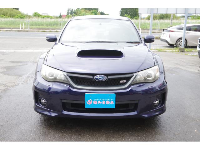 インプレッサ ＷＲＸ　ＳＴｉ　４ＷＤ　ＥＴＣ　ナビ　ＴＶ　アルミホイール　ＨＩＤ　ＭＴ　スマートキー　電動格納ミラー　盗難防止システム　Ｂｌｕｅｔｏｏｔｈ　衝突安全ボディ　ＡＢＳ　ＥＳＣ　エアコン　パワーステアリング（13枚目）