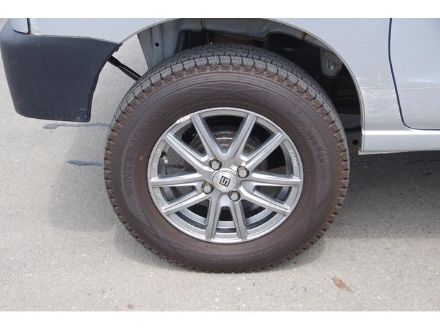 ハイゼットカーゴ クルーズターボ　４ＷＤ　軽バン　ＭＴ　両側スライドドア　キーレスエントリー　電動格納ミラー　アルミホイール　エアコン　パワーウィンドウ（20枚目）