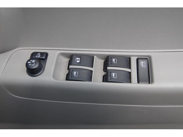 ムーヴコンテ Ｌ　キーレスエントリー　電動格納ミラー　ベンチシート　ＣＶＴ　盗難防止システム　ＣＤ　衝突安全ボディ　エアコン（9枚目）