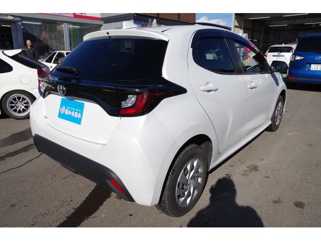 ヤリス X 4WD ドライブレコーダー ETC バックカメラ ナビ クリアランスソナー オートクルーズコントロール レーンアシスト 衝突被害軽減システム オートマチックハイビーム スマートキー 電動格納ミラー(17枚目)