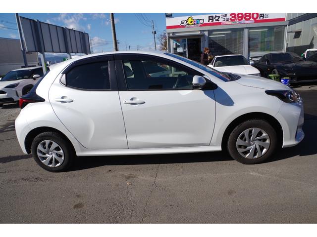 ヤリス X 4WD ドライブレコーダー ETC バックカメラ ナビ クリアランスソナー オートクルーズコントロール レーンアシスト 衝突被害軽減システム オートマチックハイビーム スマートキー 電動格納ミラー(18枚目)