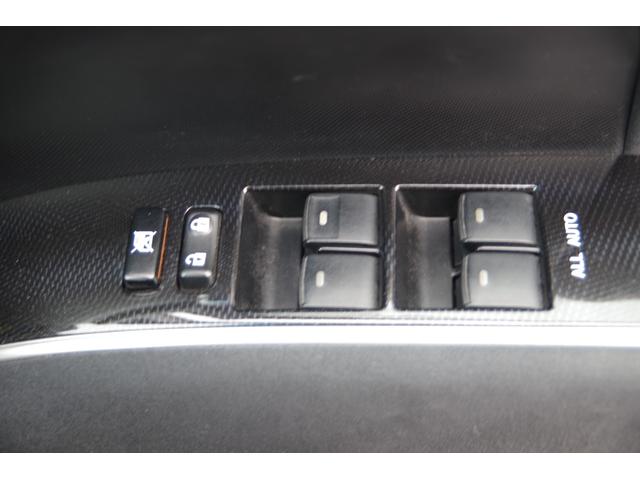 エスティマ アエラス　サンルーフ　電動リアゲート　両側パワースライドドア　ＥＴＣ　バックカメラ　ナビ　ＴＶ　オートクルーズコントロール　両側電動スライドドア（13枚目）