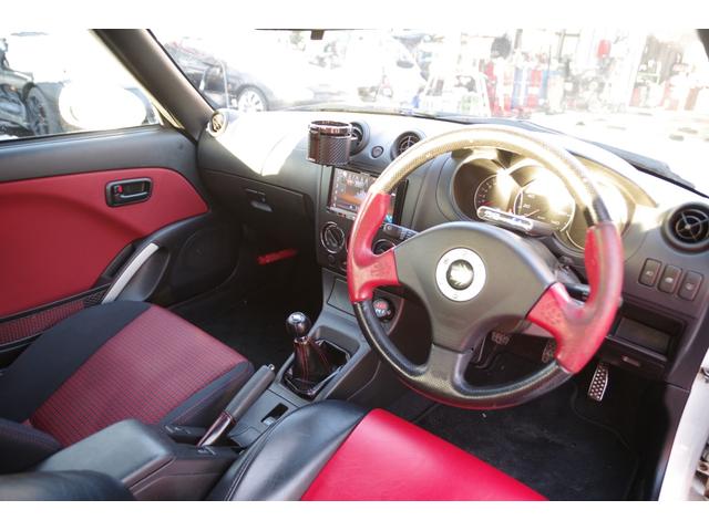コペン ２ｎｄアニバーサリーエディション　ＨＩＤ　キーレスエントリー　シートヒーター　ＭＴ　ＡＢＳ　ＣＤ　Ｂｌｕｅｔｏｏｔｈ　アルミホイール　衝突安全ボディ　エアコン　パワーステアリング　パワーウィンドウ（2枚目）