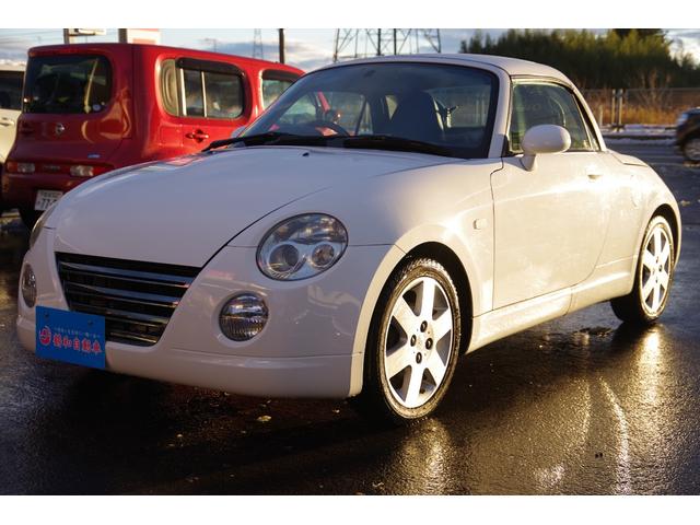 コペン ２ｎｄアニバーサリーエディション　ＨＩＤ　キーレスエントリー　シートヒーター　ＭＴ　ＡＢＳ　ＣＤ　Ｂｌｕｅｔｏｏｔｈ　アルミホイール　衝突安全ボディ　エアコン　パワーステアリング　パワーウィンドウ（26枚目）