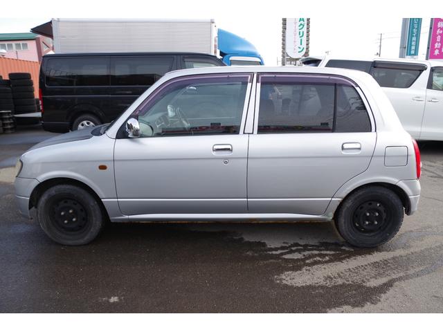 ミラ CD 4WD 社外マフラー 5MT 衝突安全ボディ エアコン パワーステアリング パワーウィンドウ 運転席エアバッグ 助手席エアバッグ(16枚目)
