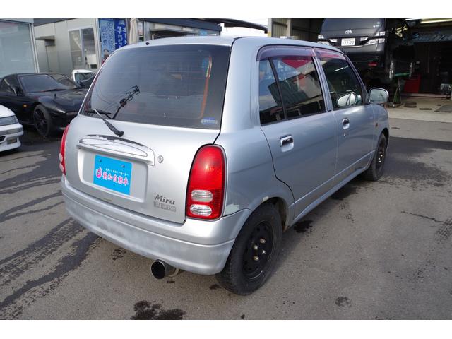 ミラ CD 4WD 社外マフラー 5MT 衝突安全ボディ エアコン パワーステアリング パワーウィンドウ 運転席エアバッグ 助手席エアバッグ(17枚目)