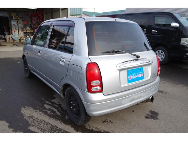 ミラ CD 4WD 社外マフラー 5MT 衝突安全ボディ エアコン パワーステアリング パワーウィンドウ 運転席エアバッグ 助手席エアバッグ(19枚目)