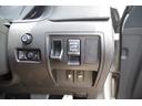 ＩＳ ＩＳ２５０Ｃ　バージョンＬ　クリアランスソナー　オートクルーズコントロール　ナビ　アルミホイール　ＨＩＤ　ＡＴ　シートエアコン　スマートキー　電動格納ミラー　盗難防止システム　パワーシート　ＣＤ　ＤＶＤ再生　ＭＤ　衝突安全ボディ（8枚目）