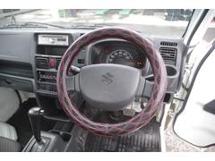 ハンドルの状態が悪いと運転に集中できませんよね。こちらの車、お気軽にお問い合わせください。 2