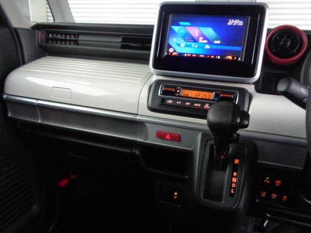 スペーシア ハイブリッドＸ　ＥＴＣ　バックカメラ　両側電動スライドドア　ナビ　Ｂｌｕｅｔｏｏｔｈ　ＣＤ　リヤソナー　レーンアシスト　衝突被害軽減システム　スマートキー　シートヒーター　横滑り防止装置　トラクションコントロール（10枚目）