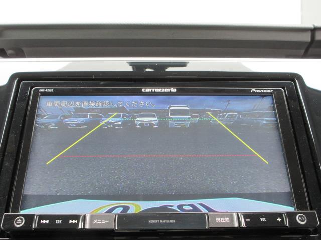 ステップワゴン Ｂ　ホンダセンシング　４ＷＤ　ＥＴＣ　バックカメラ　ナビ　Ｂｌｕｅｔｏｏｔｈ　ＵＳＢ　クリアランスソナー　レーダークルーズコントロール　衝突被害軽減システム　片側電動スライドドア　キーレス　横滑防止装置　ワイパーデアイサー（7枚目）