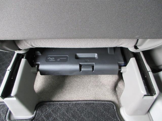ステップワゴン Ｂ　ホンダセンシング　４ＷＤ　ＥＴＣ　バックカメラ　ナビ　Ｂｌｕｅｔｏｏｔｈ　ＵＳＢ　クリアランスソナー　レーダークルーズコントロール　衝突被害軽減システム　片側電動スライドドア　キーレス　横滑防止装置　ワイパーデアイサー（28枚目）