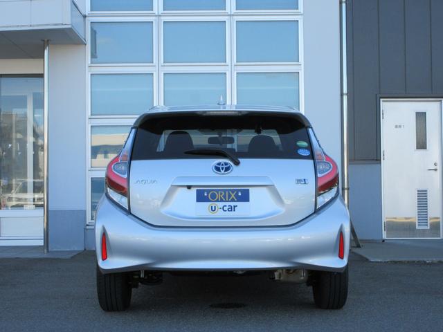 アクア Ｓ　ＥＴＣ　バックカメラ　ナビ　キーレス　アイドリングストップ　盗難防止システム　ＣＤ　Ｂｌｕｅｔｏｏｔｈ　横滑り防止装置　トラクションコントロール　オートＡＣ（14枚目）