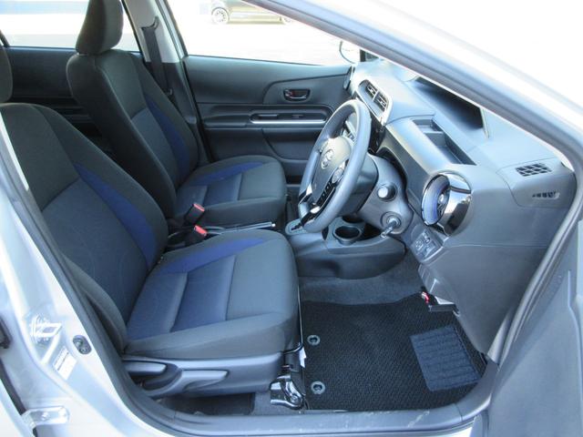アクア Ｓ　ＥＴＣ　バックカメラ　ナビ　キーレス　アイドリングストップ　盗難防止システム　ＣＤ　Ｂｌｕｅｔｏｏｔｈ　横滑り防止装置　トラクションコントロール　オートＡＣ（21枚目）