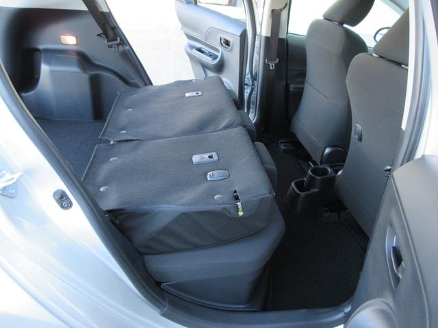 アクア Ｓ　ＥＴＣ　バックカメラ　ナビ　キーレス　アイドリングストップ　盗難防止システム　ＣＤ　Ｂｌｕｅｔｏｏｔｈ　横滑り防止装置　トラクションコントロール　オートＡＣ（30枚目）