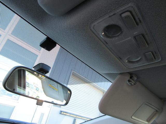 アクア Ｓ　ＥＴＣ　バックカメラ　ナビ　キーレス　アイドリングストップ　盗難防止システム　ＣＤ　Ｂｌｕｅｔｏｏｔｈ　横滑り防止装置　トラクションコントロール　オートＡＣ（34枚目）