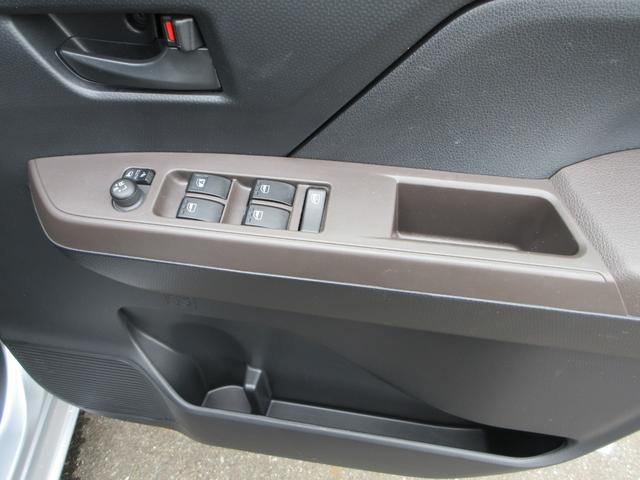 トール Ｘ　４ＷＤ　衝突被害軽減システム　ナビ　バックカメラ　クリアランスソナー　Ｂｌｕｅｔｏｏｔｈ　ＤＶＤ　ＵＳＢ　ＥＴＣ　片側電動スライドドア　横滑り防止装置　トラクションコントロール　ドライブレコーダー（9枚目）