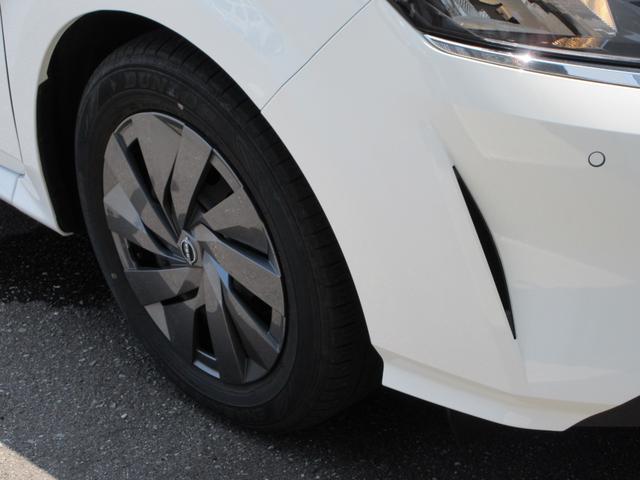 ノート Ｓ　ナビ　バックカメラ　Ｂｌｕｅｔｏｏｔｈ　クリアランスソナー　衝突被害軽減システム　横滑り防止装置　トラクションコントロール　オートライト　ＤＶＤ　ＵＳＢ　ＥＴＣ　ワイパーデアイサー　ドライブレコーダー（16枚目）