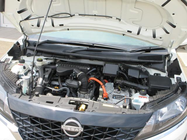 ノート Ｓ　ナビ　バックカメラ　Ｂｌｕｅｔｏｏｔｈ　クリアランスソナー　衝突被害軽減システム　横滑り防止装置　トラクションコントロール　オートライト　ＤＶＤ　ＵＳＢ　ＥＴＣ　ワイパーデアイサー　ドライブレコーダー（21枚目）