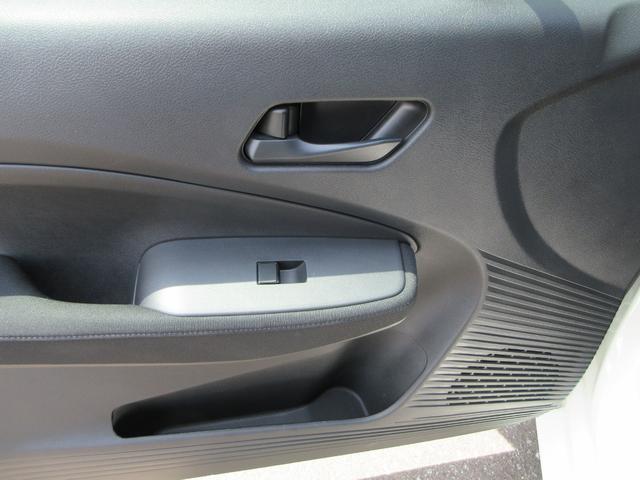 ノート Ｓ　ナビ　バックカメラ　Ｂｌｕｅｔｏｏｔｈ　クリアランスソナー　衝突被害軽減システム　横滑り防止装置　トラクションコントロール　オートライト　ＤＶＤ　ＵＳＢ　ＥＴＣ　ワイパーデアイサー　ドライブレコーダー（39枚目）
