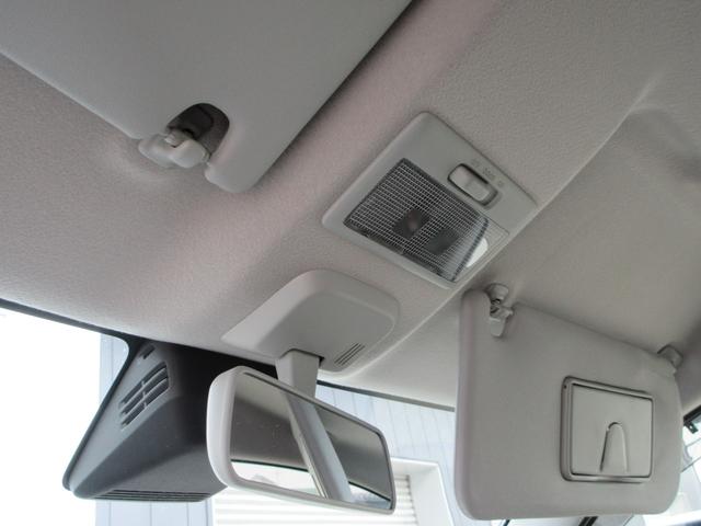 ワゴンＲ ハイブリッドＦＸ　４ＷＤ　全方位カメラ　レーンアシスト　ナビ　フルセグＴＶ　Ｂｌｕｅｔｏｏｔｈ　ＤＶＤ　ＵＳＢ　衝突被害軽減システム　スマートキー　シートヒーター　ヘッドアップディスプレイ　スマートキー　横滑り防止装置（9枚目）