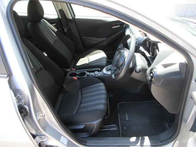 ＭＡＺＤＡ２ １５Ｃ　４ＷＤ　ＥＴＣ　バックカメラ　ナビ　Ｂｌｕｅｔｏｏｔｈ　ＵＳＢ　クリアランスソナー　衝突被害軽減システム　ＬＥＤヘッドライト　ワイパーデアイサー　横滑り防止装置　トラクションコントロール　スマートキー（21枚目）