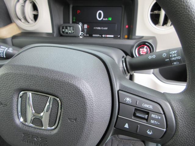 Ｎ－ＢＯＸ ベースグレード　４ＷＤ　バックカメラ　ナビ　フルセグＴＶ　ＤＶＤ　Ｂｌｕｅｔｏｏｔｈ　ＵＳＢ　クリアランスソナー　レーダークルーズコントロール　衝突被害軽減システム　ＬＥＤヘッドランプ　シートヒーター　スマートキー（4枚目）