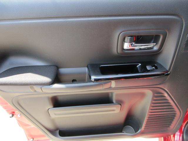 スペーシアカスタム ハイブリッドＸＳ　バックカメラ　ナビ　フルセグＴＶ　Ｂｌｕｅｔｏｏｔｈ　ＤＶＤ　ＵＳＢ　リヤソナー　レーダークルーズコントロール　衝突被害軽減システム　ＬＥＤヘッドランプ　ヘッドアップディスプレイ　シートヒーター（22枚目）