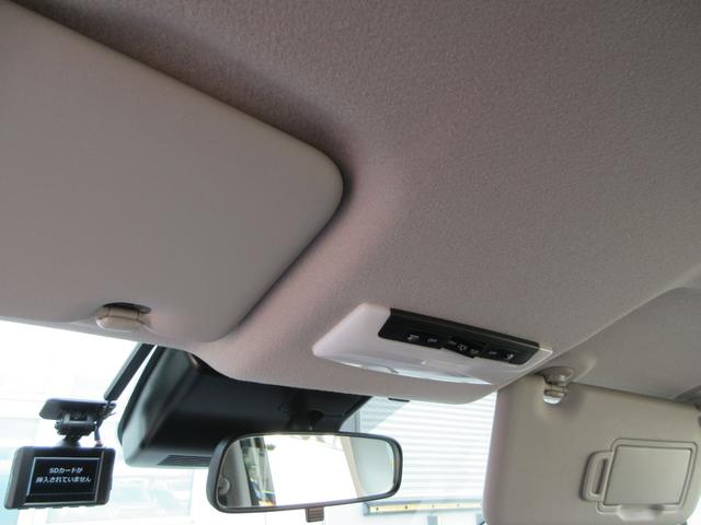 ノート Ｓ　ＦＯＵＲ　４ＷＤ　衝突被害軽減システム　ナビ　バックカメラ　Ｂｌｕｅｔｏｏｔｈ　ＤＶＤ　ＵＳＢ　ＥＴＣ　クリアランスソナー　スマートキー　シートヒーター　ステアリングヒーター　ワイパーデアイサー（29枚目）