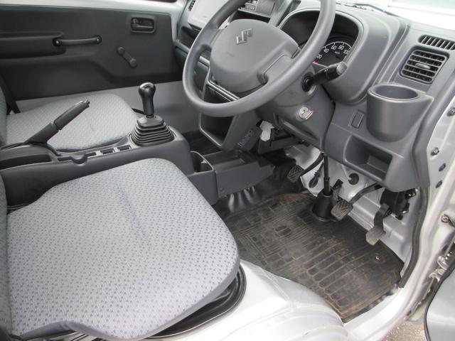 キャリイトラック ＫＣエアコン・パワステ　４ＷＤ　５ＭＴ　ラジオ　エアコン　パワーステアリング　運転席エアバッグ　助手席エアバッグ　ＡＢＳ　ドアバイザー（15枚目）