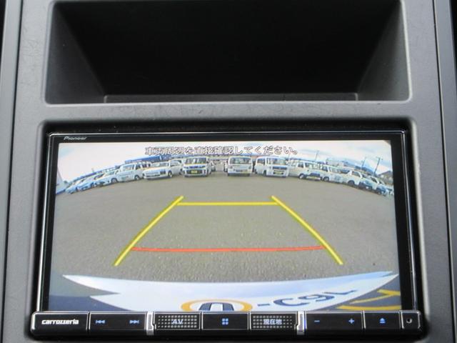 フォレスター ツーリング　ＥＴＣ　バックサイドカメラ　シートヒーター　衝突被害軽減システム　ナビ　フルセグＴＶ　ＤＶＤ　Ｂｌｕｅｔｏｏｔｈ　ＵＳＢ　ＬＥＤヘッドライト　スマートキー　ワイパーデアイサー　パドルシフト（4枚目）