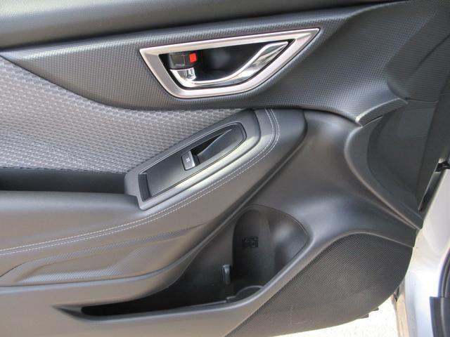 フォレスター ツーリング ETC バックサイドカメラ シートヒーター 衝突被害軽減システム ナビ フルセグTV DVD Bluetooth USB LEDヘッドライト フォグランプ レーダークルーズコントロール パドルシフト(44枚目)