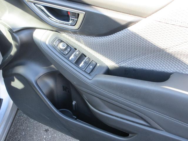 フォレスター ツーリング ETC バックサイドカメラ シートヒーター 衝突被害軽減システム ナビ フルセグTV DVD Bluetooth USB LEDヘッドライト フォグランプ レーダークルーズコントロール パドルシフト(11枚目)