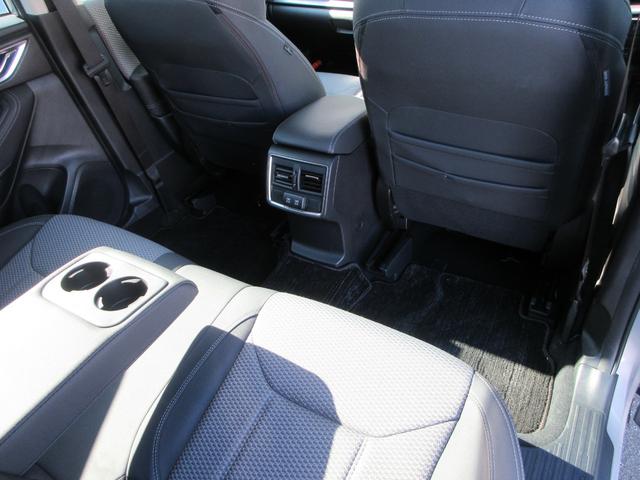 フォレスター ツーリング ETC バックサイドカメラ シートヒーター 衝突被害軽減システム ナビ フルセグTV DVD Bluetooth USB LEDヘッドライト フォグランプ レーダークルーズコントロール パドルシフト(43枚目)