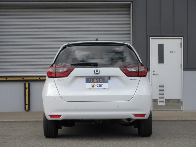 フィット ｅ：ＨＥＶベーシック　４ＷＤ　ＥＴＣ　バックカメラ　クリアランスソナー　ナビ　Ｂｌｕｅｔｏｏｔｈ　ＵＳＢ　レーダークルーズコントロール　衝突被害軽減システム　ＬＥＤヘッドライト　ワイパーデアイサー　ドライブレコーダー（17枚目）