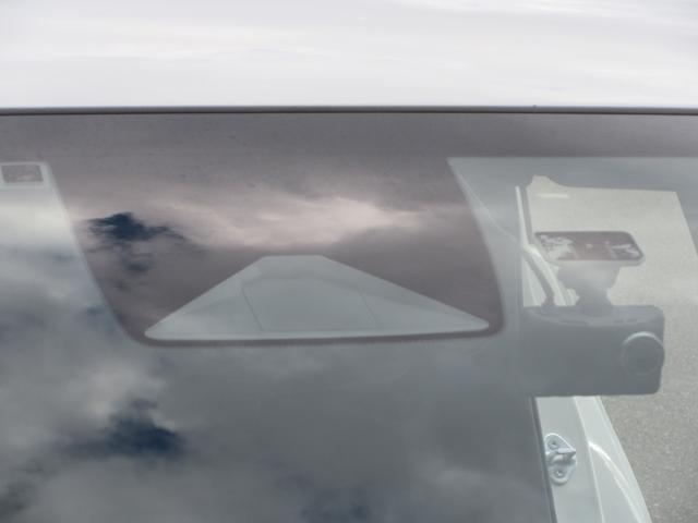 フィット ｅ：ＨＥＶベーシック　４ＷＤ　ＥＴＣ　バックカメラ　クリアランスソナー　ナビ　Ｂｌｕｅｔｏｏｔｈ　ＵＳＢ　レーダークルーズコントロール　衝突被害軽減システム　ＬＥＤヘッドライト　ワイパーデアイサー　ドライブレコーダー（20枚目）