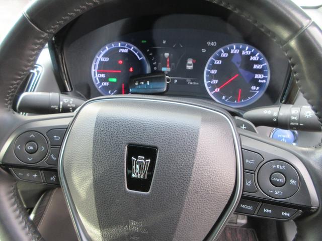 クラウンハイブリッド Ｓ　Ｃパッケージ　Ｆｏｕｒ　衝突被害軽減システム　ＥＴＣ　全方位カメラ　パーキングアシスト　ナビ　フルセグＴＶ　Ｂｌｕｅｔｈｏｏｔ　ＤＶＤ　ＵＳＢ　１００Ｖ電源　パワーシートヒーター　ステアリングヒーター　ＬＥＤヘッドライト（3枚目）