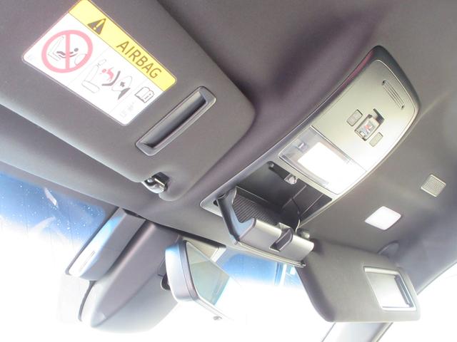 クラウンハイブリッド Ｓ　Ｃパッケージ　Ｆｏｕｒ　衝突被害軽減システム　ＥＴＣ　全方位カメラ　パーキングアシスト　ナビ　フルセグＴＶ　Ｂｌｕｅｔｈｏｏｔ　ＤＶＤ　ＵＳＢ　１００Ｖ電源　パワーシートヒーター　ステアリングヒーター　ＬＥＤヘッドライト（27枚目）