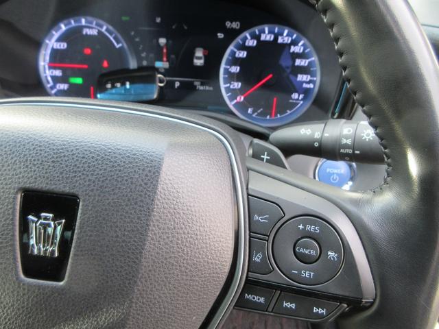 クラウンハイブリッド Ｓ　Ｃパッケージ　Ｆｏｕｒ　衝突被害軽減システム　ＥＴＣ　全方位カメラ　パーキングアシスト　ナビ　フルセグＴＶ　Ｂｌｕｅｔｈｏｏｔ　ＤＶＤ　ＵＳＢ　１００Ｖ電源　パワーシートヒーター　ステアリングヒーター　ＬＥＤヘッドライト（46枚目）