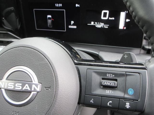 セレナ ＸＶ　４ＷＤ　衝突被害軽減システム　バックカメラ　ナビ　フルセグＴＶ　Ｂｌｕｅｔｏｏｔｈ　ＵＳＢ　プロパイロット　ＥＴＣ　シートヒーター　ハンズフリードア　ＬＥＤヘッドライト　ステアリングヒーター（10枚目）