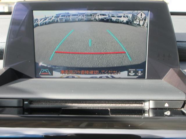 クラウンハイブリッド Ｓ　Ｃパッケージ　Ｆｏｕｒ　衝突被害軽減システム　ＥＴＣ　ナビ　フルセグＴＶ　Ｂｌｕｅｔｈｏｏｔ　ＤＶＤ　ＵＳＢ　１００Ｖ電源　パワーシートヒーター　ステアリングヒーター　ＬＥＤヘッドライト　リモートスタート　ワイパーデアイサー（3枚目）