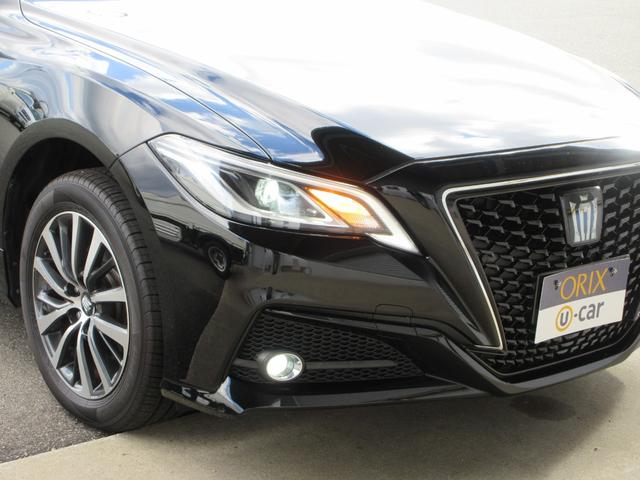 クラウンハイブリッド Ｓ　Ｃパッケージ　Ｆｏｕｒ　衝突被害軽減システム　ＥＴＣ　ナビ　フルセグＴＶ　Ｂｌｕｅｔｈｏｏｔ　ＤＶＤ　ＵＳＢ　１００Ｖ電源　パワーシートヒーター　ステアリングヒーター　ＬＥＤヘッドライト　リモートスタート　ワイパーデアイサー（13枚目）